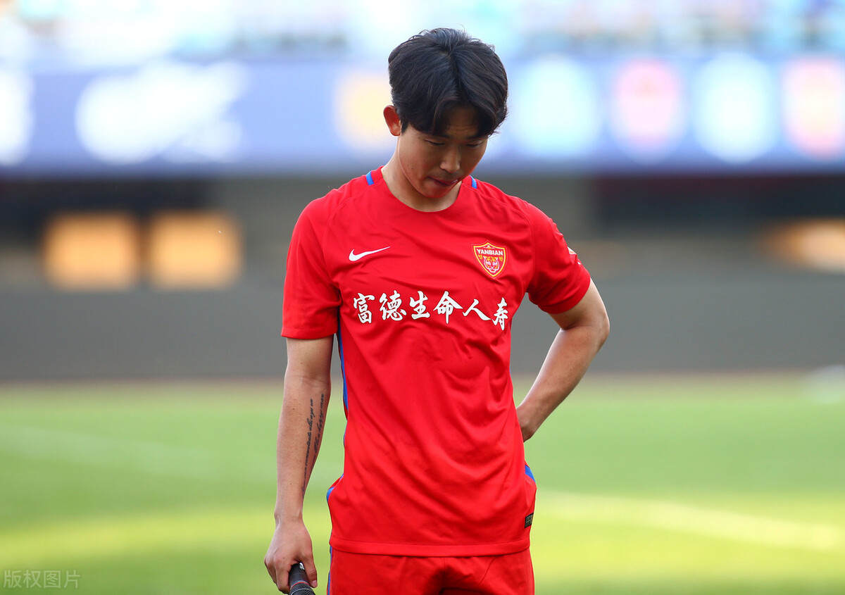 阿斯顿马丁横扫红牛二队，周冠宇状态火热的简单介绍